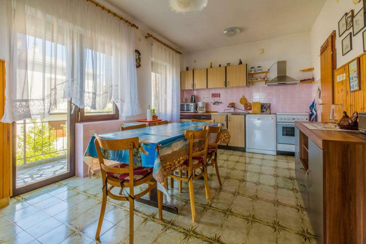 Apartman Ivka Dramalj Buitenkant foto