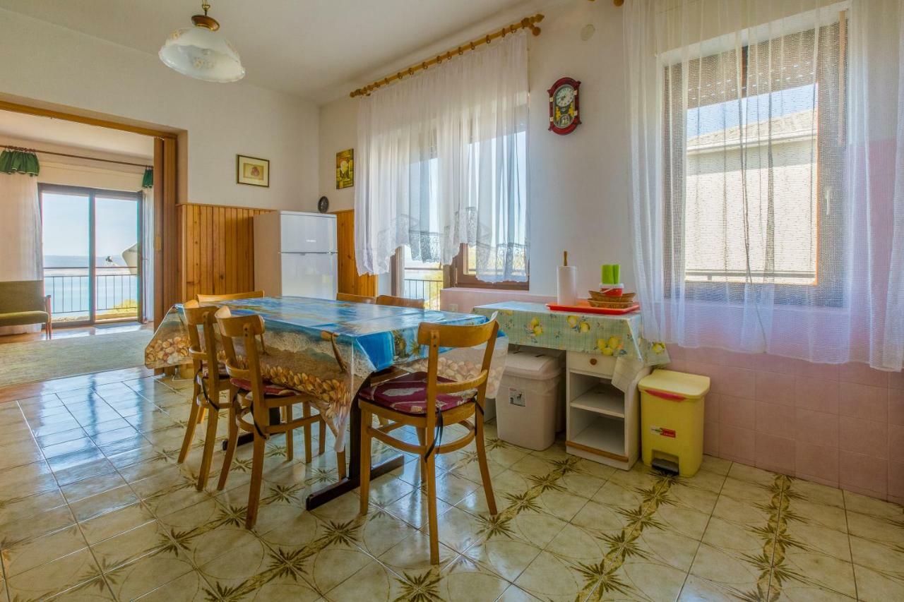 Apartman Ivka Dramalj Buitenkant foto